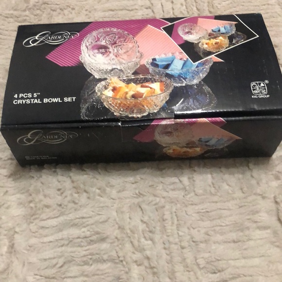 Gardenia 4 piece crystal bowl set, New in box - Picture 8 of 16